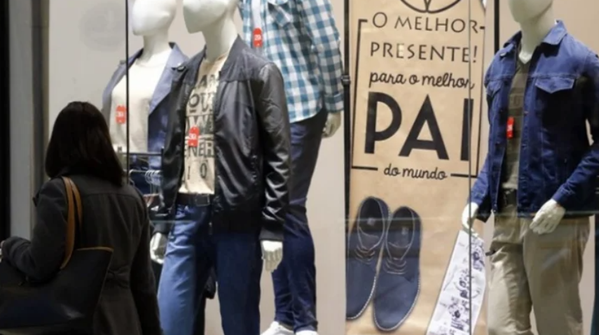 pais